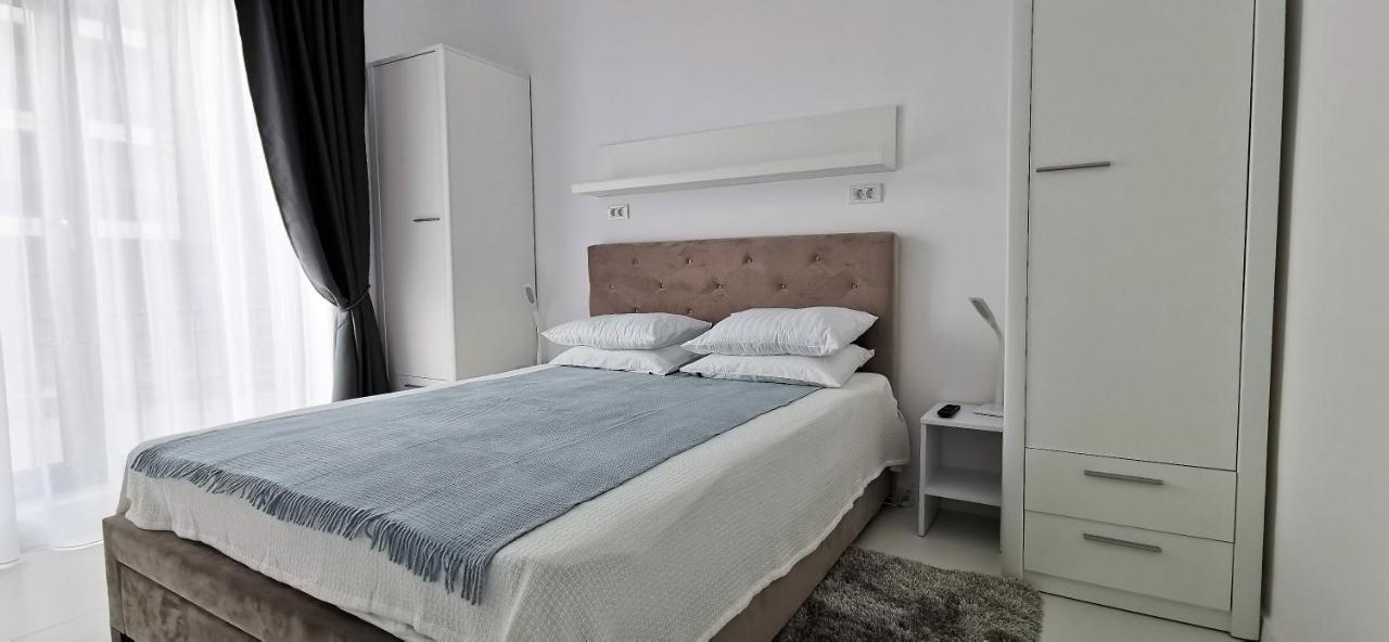 דירות Oxygen Neptun By Boutique C5 מראה חיצוני תמונה
